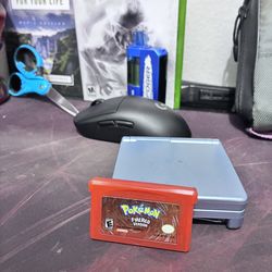Pokémon Fire Red Version GBA GAME