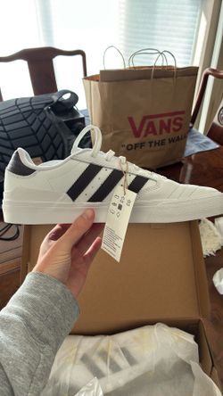 Adidas Busenitz Vulc II - White Size 9