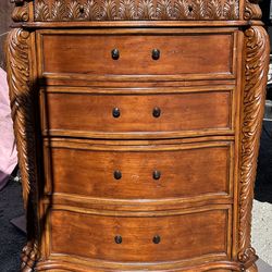 Vintage Mikesell 5 Drawer tall Chest solid wood framing carving decor L42”*D19”*H54”(address in description) 👇delivery 🚚 available within 15 miles f