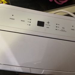 Portable AC Good Working Condition. 