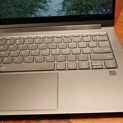 Lenovo Yoga C940-14il, Full HD