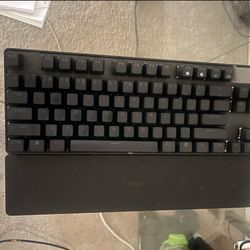 Apex Pro Gen 3 tkl Keyboard 