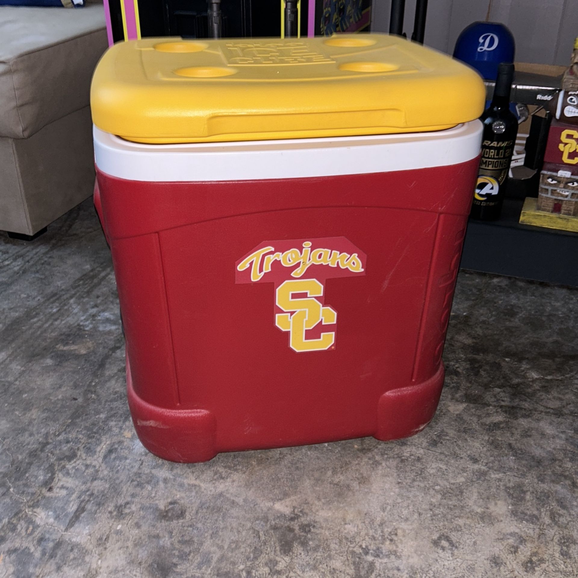 USC Cooler