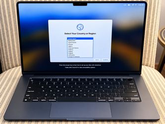 Apple MacBook Air 15” M2 (2023) – Midnight Blue – 100% Battery