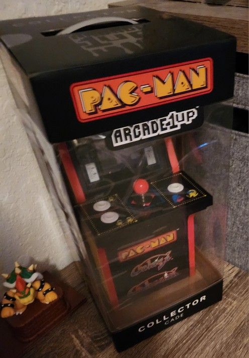 PAC MAN 40TH ANNIVERSARY Arcade1Up PLUS FREE SWITCH GAME

