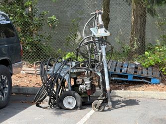 Roof Coating or Asphalt Sealcoat Pump- Honda