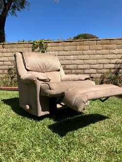 Recliner Chair