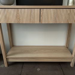Console table 