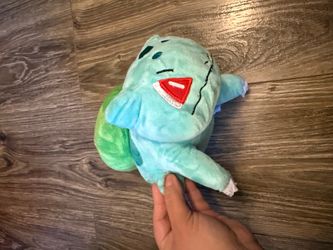 Pokémon Bulbasaur plush toy