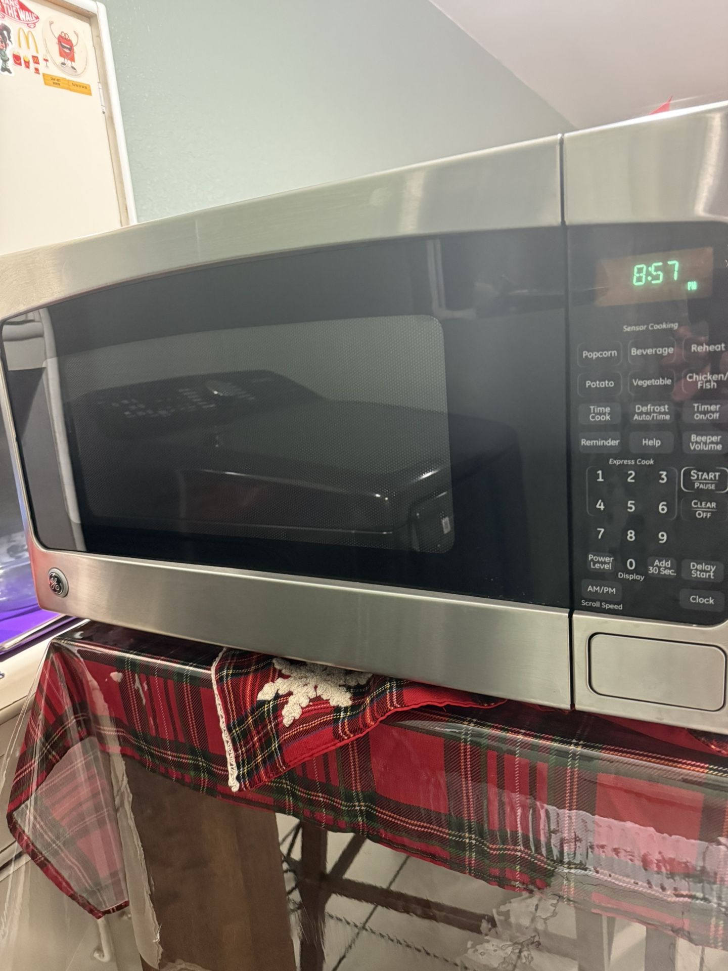 GE Microwave 2.0cu