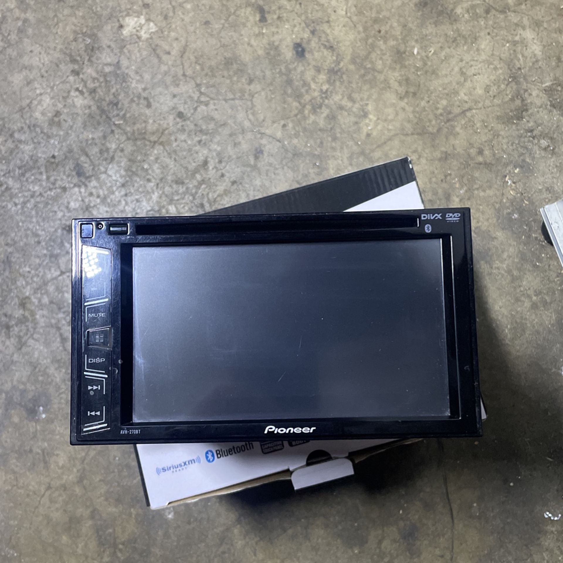 Pioneer AVH-270BT DVD Receiver with 6.2" Display and Bluetooth