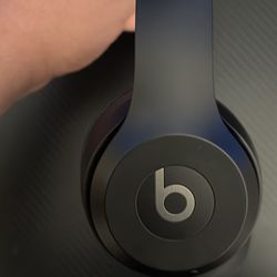 Beats Solo 4