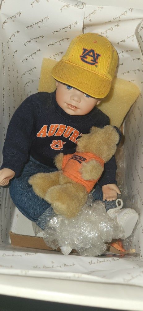 Danbury Auburn Dolls