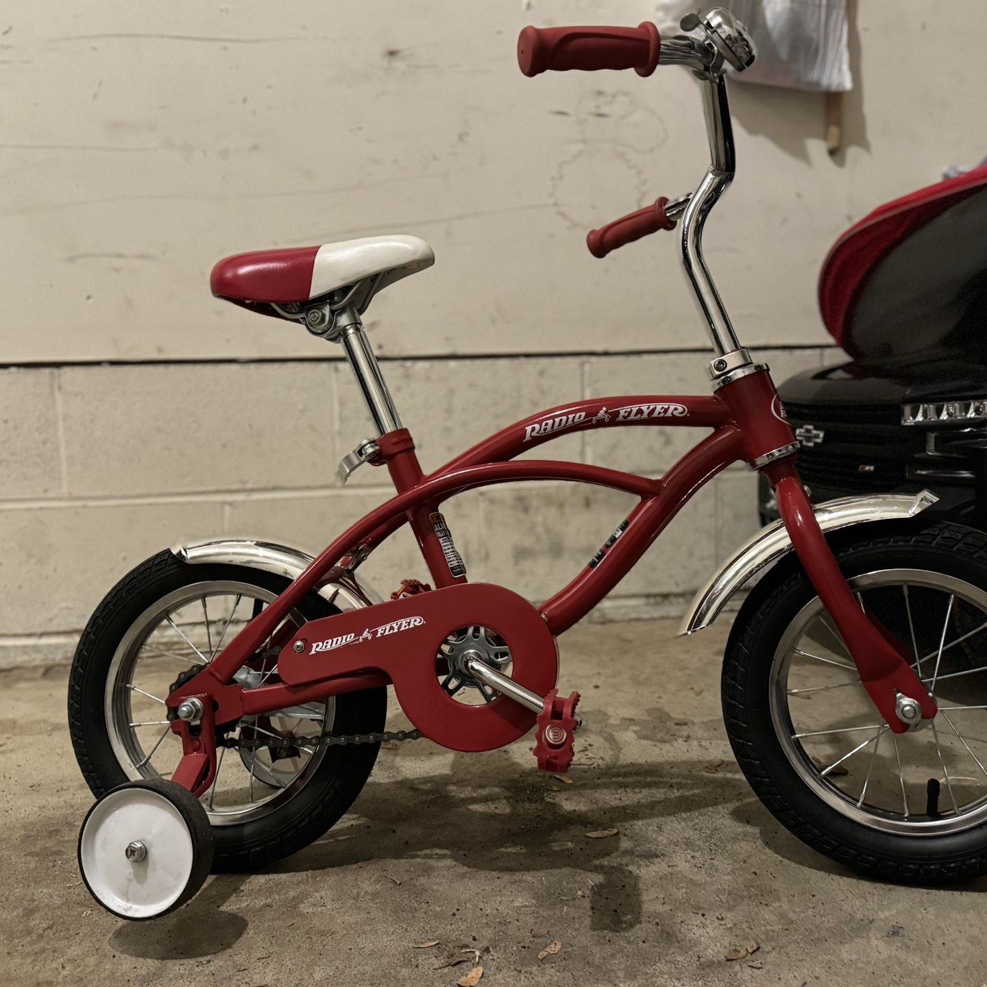 Radio flyer 12 inch bike sale