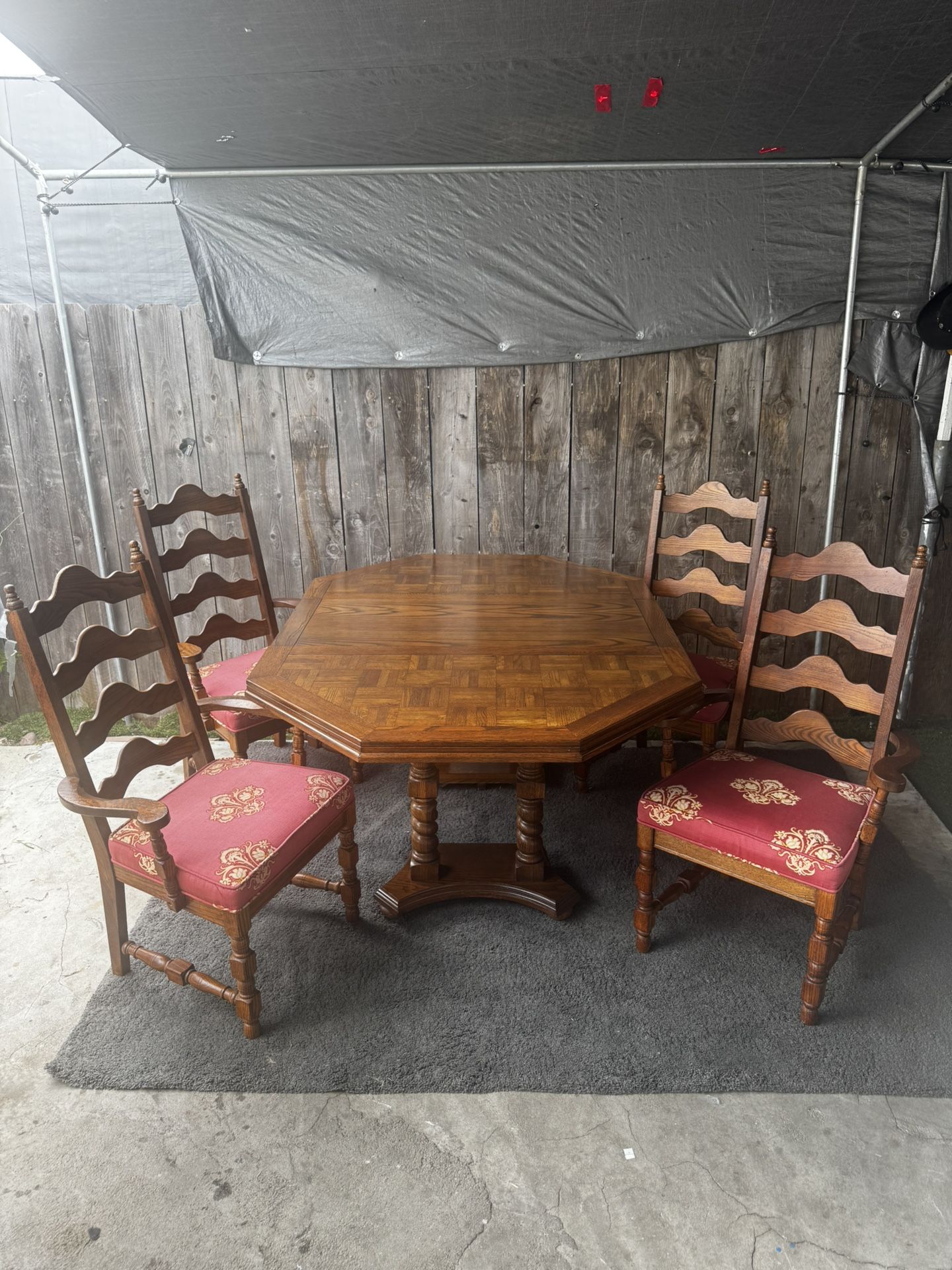 Dining Table With 4 Chairs