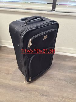 Suite case carry on