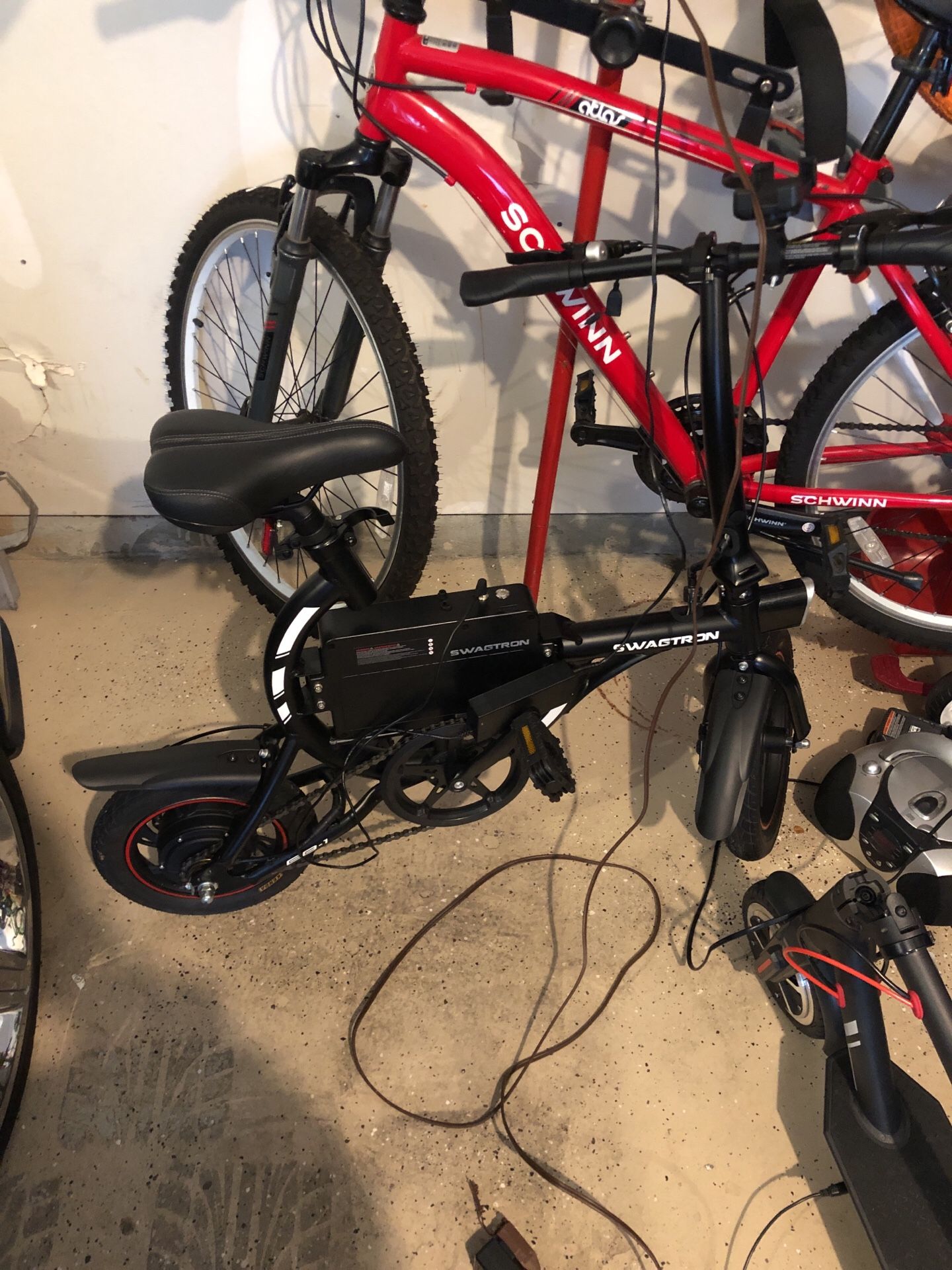 SWAGTRON EB-1 ELECTRIC BIKE