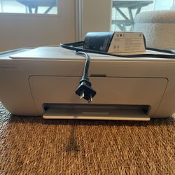 HP deskjet desk Jet 2855e Used With 2 Unopened Black Inks