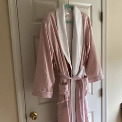 Ritz Carleton size M Unisex robe