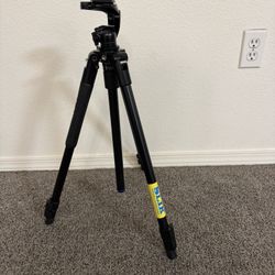 Slik Tripod