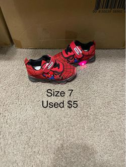 Kids shoes