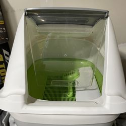 Cat Litter Box 