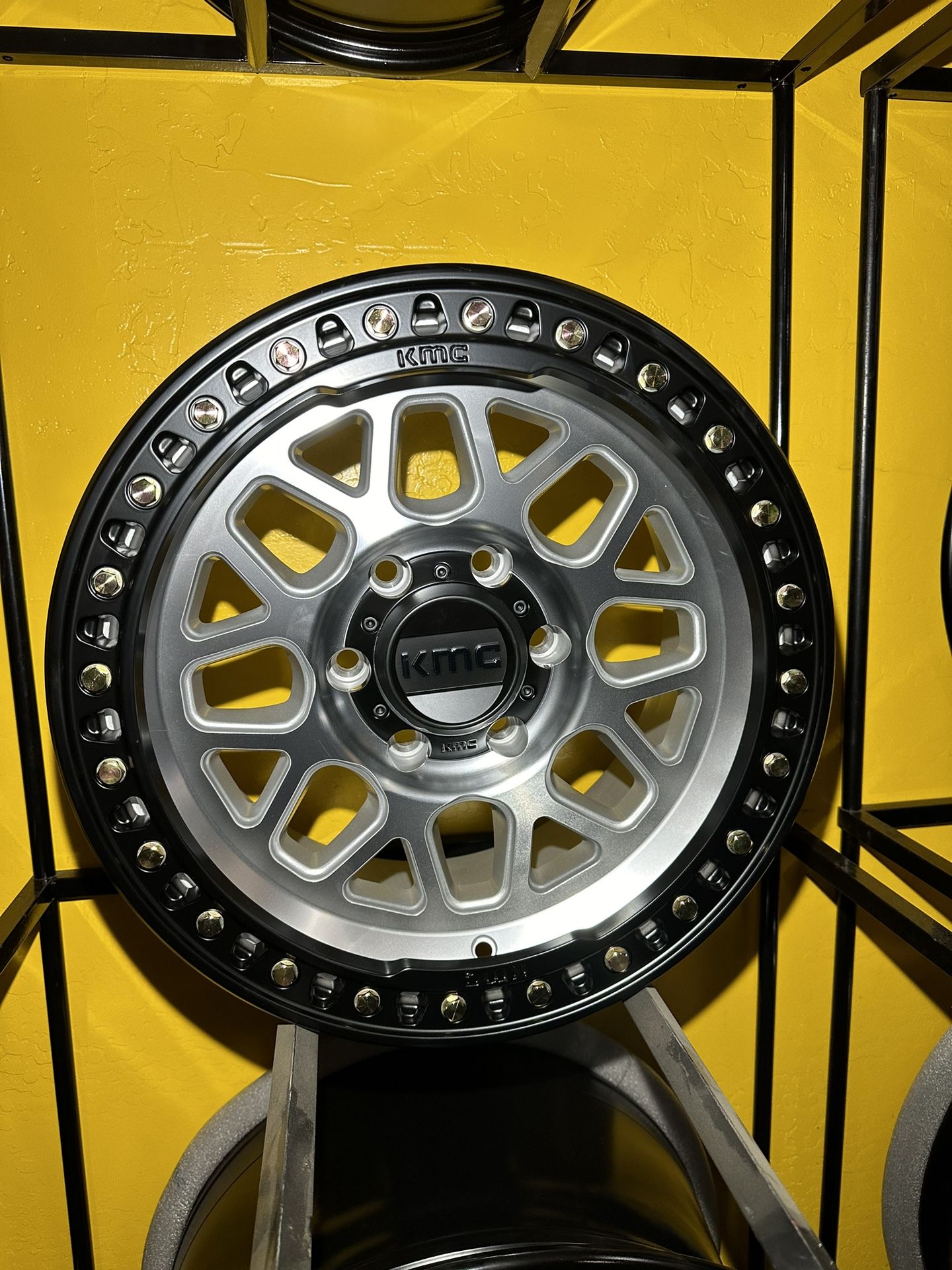 17x9 Kmc Grs 6x139 