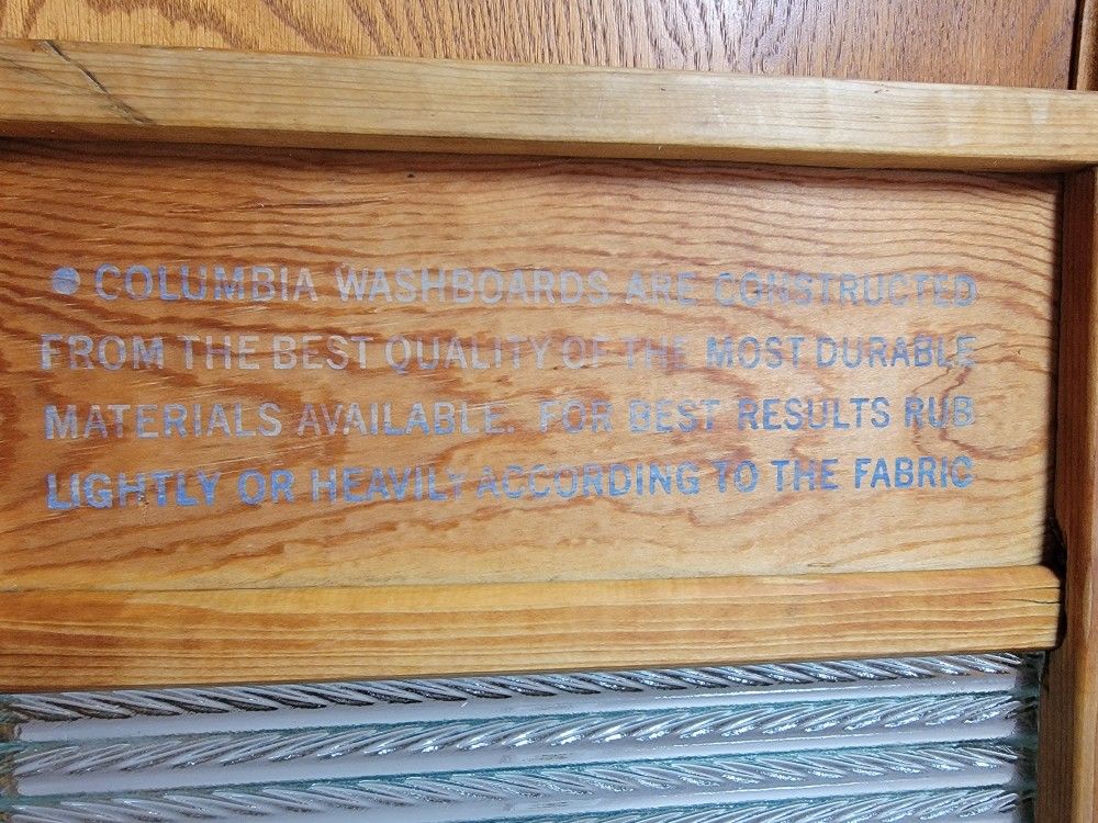 Columbia "Snow White" Washboard 