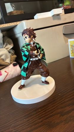 Figurines