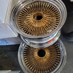 17x9 Standard Off Set All Gold Centers USA 