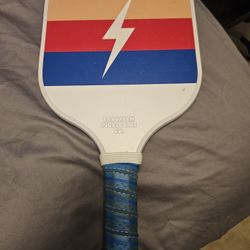 BASIC Brooklyn pickleball Paddle 