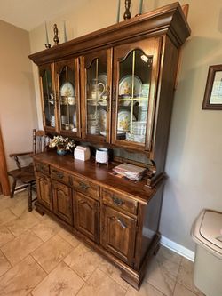 Kincaid Solid Wood Furniture dining room suite