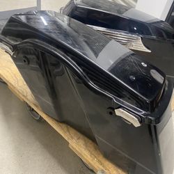 Harley Davidson Saddlebags / Sissy, Bar, And More See Pictures