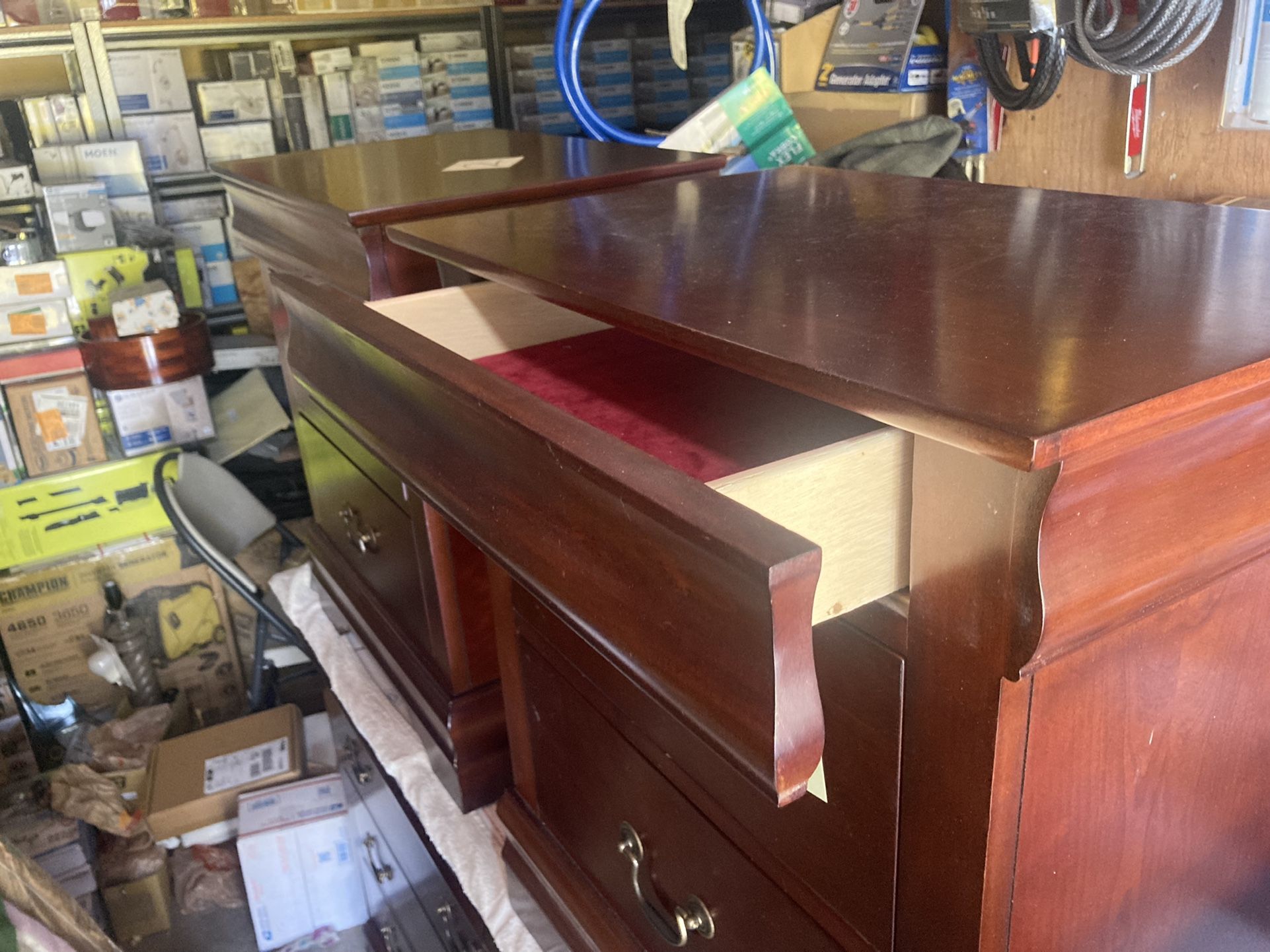 6 Piece King Bedroom Set. Just Taken Out Of Storage. Retails For $1550 With Tax. My Price $850. Photos Show All Pieces