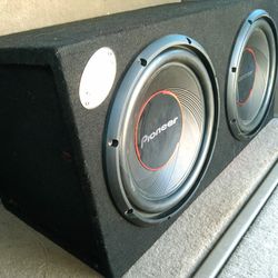 *Two 12" Subs With 2500 Watt Amp *