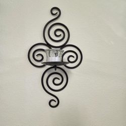 7-Piece Iron Scroll Wall Candle Holder Set – Vintage Accent for Rustic Interiors