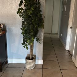 Beautiful Artificial Plant Treee