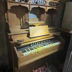 Antique Organ