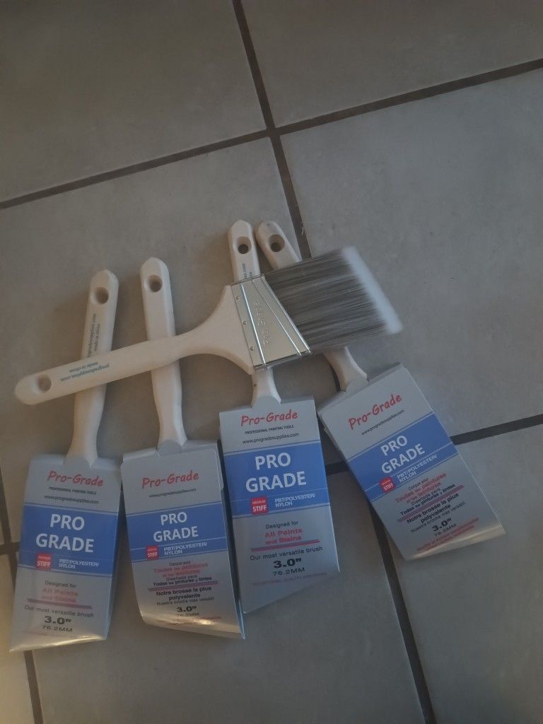 Cinco Brochas Nuevas, 3in