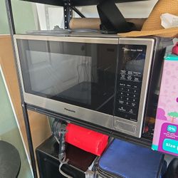 Panasonic 1100w Microwave 