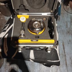 Universal Laser Level Serveying Instrument 