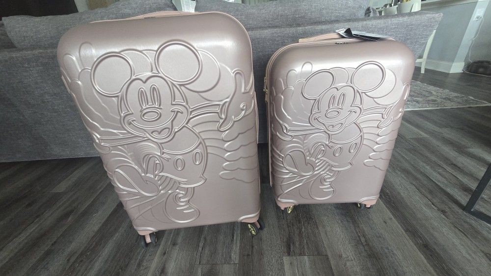 Disney Running Mickey Mouse Molded Hardside Expandable 29 spinner, Rose Gold 2 Suitcases