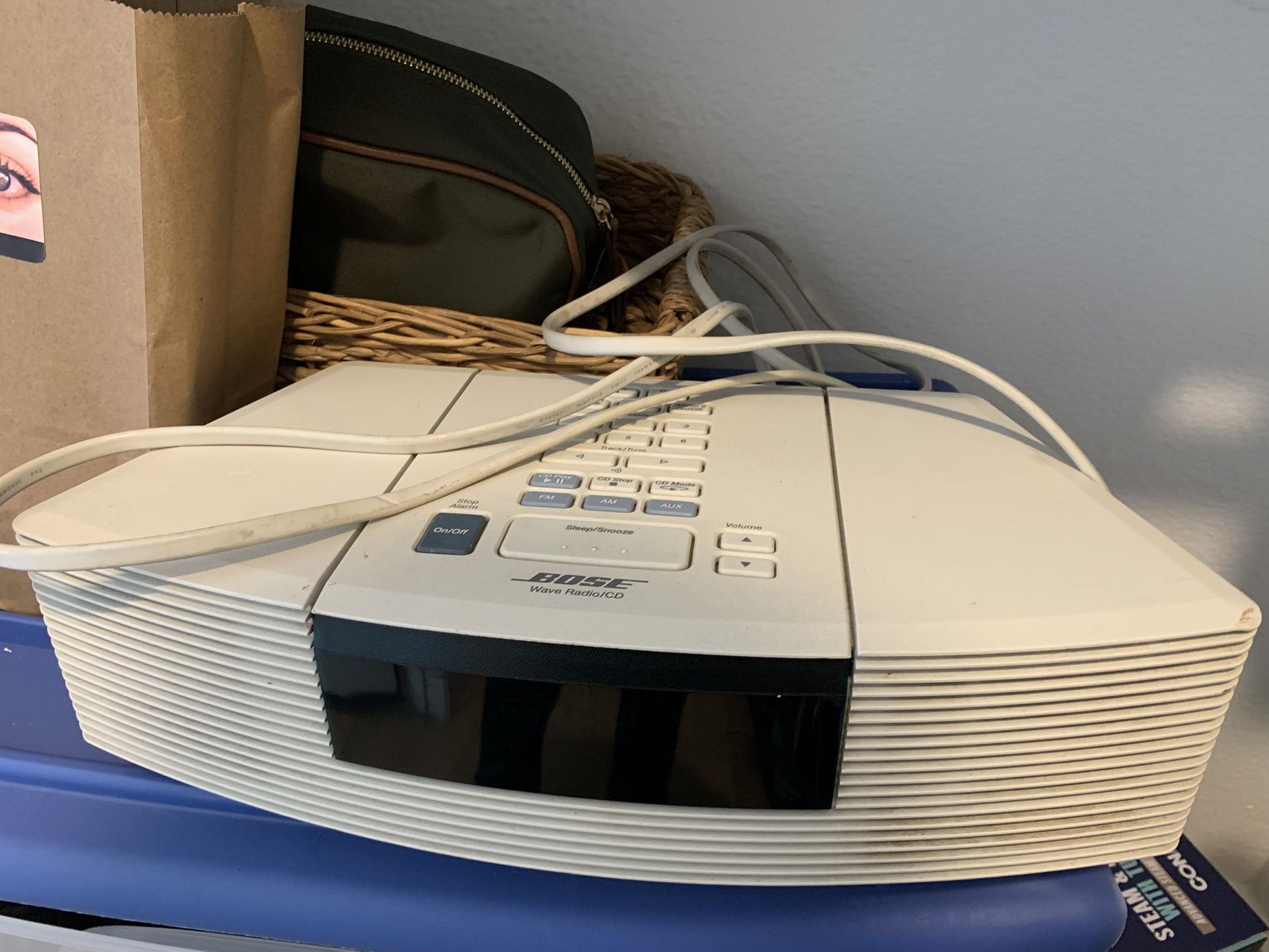 Bose Wave Radio/ CD Player