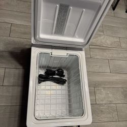 Engel 35 Qt 12v Fridge Freezer 