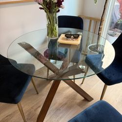 Round Glass Dining Table