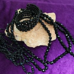 Jet Glass Bead Set