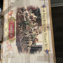 Vantage Nativity Set Antique 