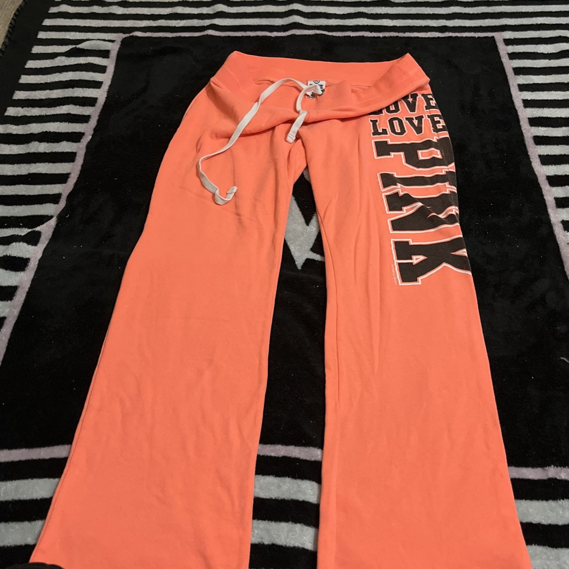 PINK Boyfriend Sweats