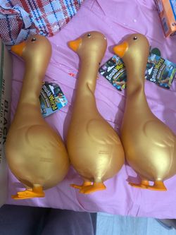 Squishy Golden Goose
