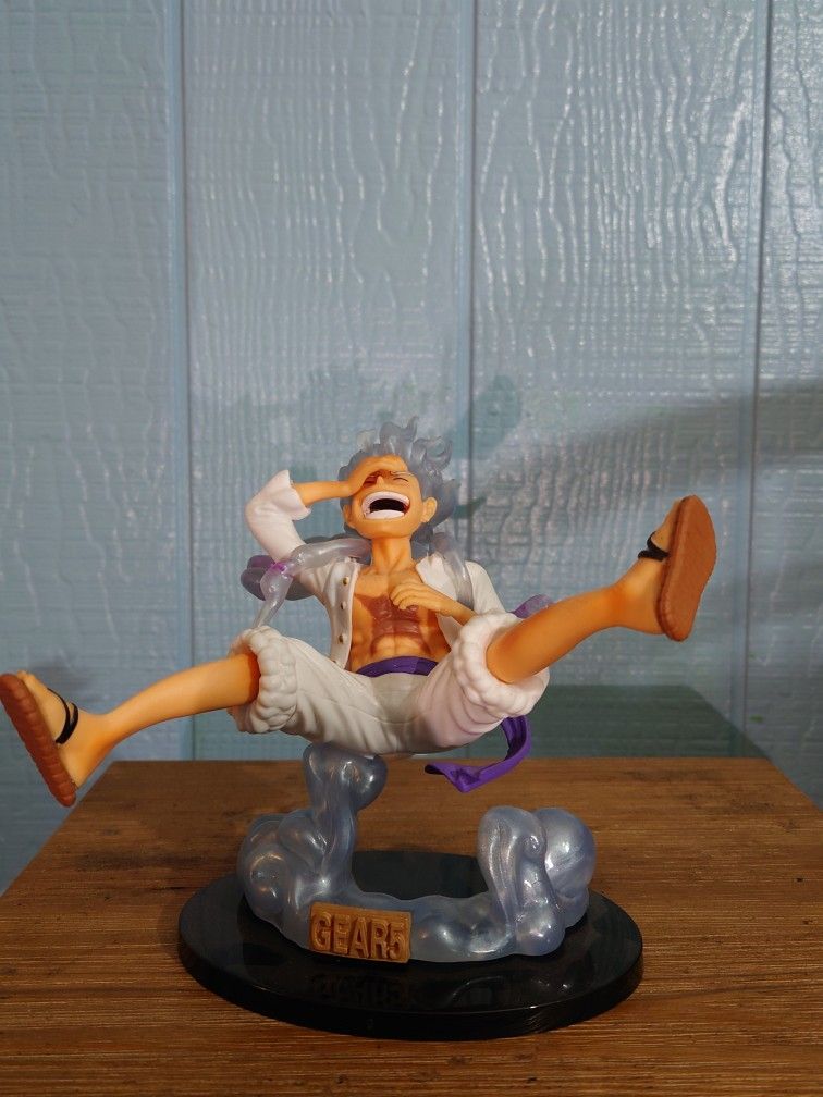 Luffy Figure